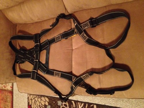 Full Body Harness by DBI/Sala, Delta II Vest Style, Universal Size, 1105476