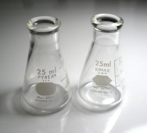 Pyrex/kimax 25ml flasks (lot of 2) for sale