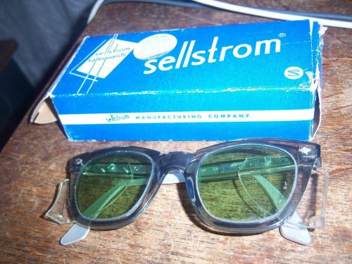 Vintage sellstrom 48 m/m c720s welding safety sun glasses green steampunk for sale