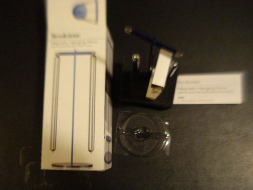 BROOKSTONE - MAGNETIC HANGING PENS BLUE BRAND NEW!!!