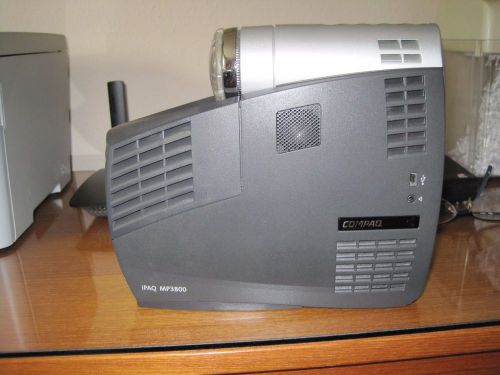 Compaq iPAQ MP3800 DLP projector (with Remote &amp; Case)