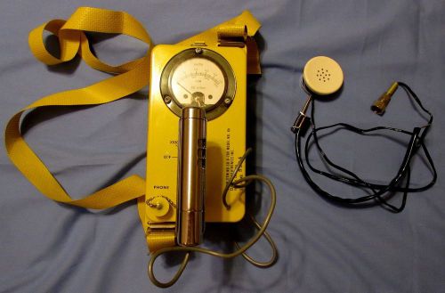ENI CDV 700-6B Geiger Counter with Headset and Strap