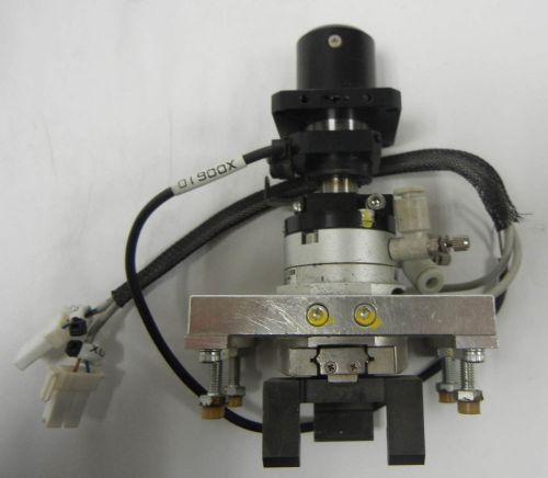 SMC MDHR2 15R ROBOTIC END EFFECT ROTARY ACTUATED AIR GRIPPER, 87 PSI