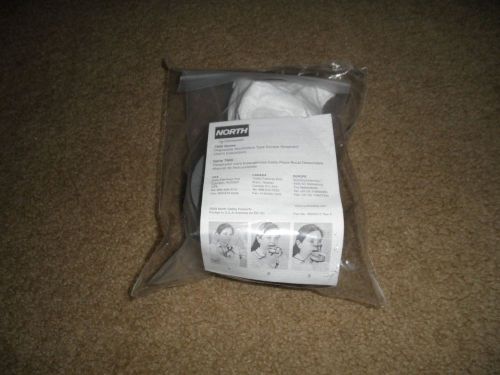 Brand new &amp; sealed - north disposable mouthpiece type escape respirator #7902 for sale