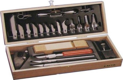 X-acto standard hobby tool set x5086 25 piece set. measures 10&#034; x 4 3/4&#034; x 2 1/4 for sale