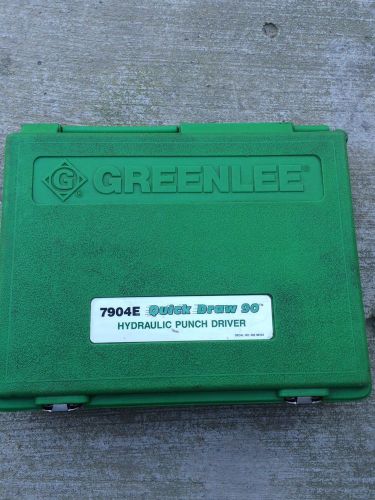 Greenlee 7904-E Quick Draw 90 Hydraulic Punch Driver kit Metric