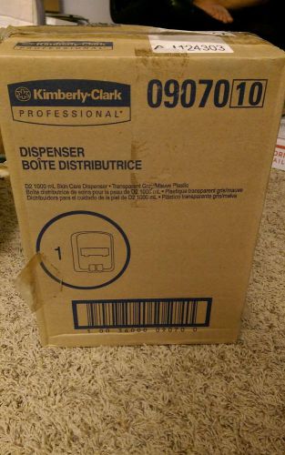 Kimberly Clark #09070 D2 Skin Care Vandal Resistant Lotion Soap Dispenser