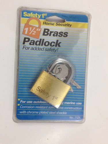Safety 1st ~ 1 1/2&#034; Brass Padlock with 2 Keys ~ Brand New