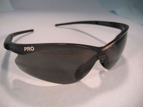 Jackson Safety 39676 V20 Pro Safety Glasses Smoke/Black Tips