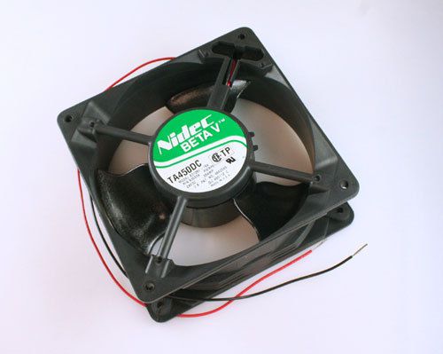 TA450 3 Blade 24VDC Computer Cooling Fan 24V DC 120mm Wire Lead Nidec B31257-16A