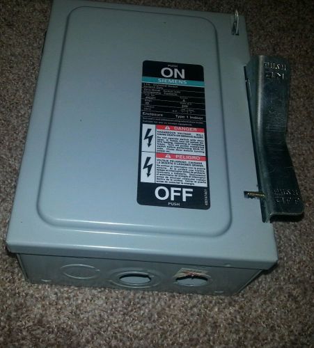 SIEMENS ITE VACCUBREAK SAFTEY SWITCH JN321 SER A 30A 240 V AC PHASE 1 never used