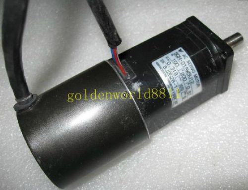Yaskawa AC servo motor SGM-01AWSU12 good in condition for industry use