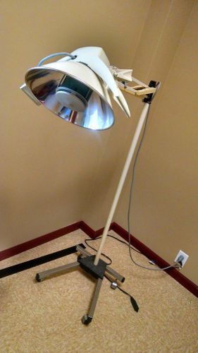 Burton medical exam light portable surgical light dental exam light. no reserve for sale