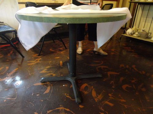 ROUND RESTAURANT PEDESTAL TABLE with GLASS TOP