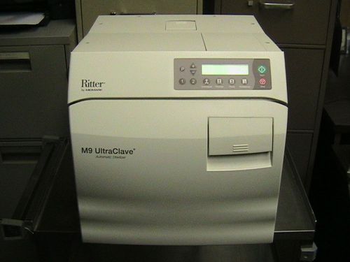 REFURBISHED MIDMARK M9 ULTRACLAVE AUTOCLAVE