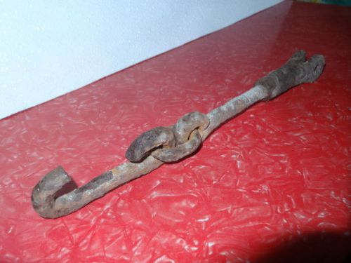 Vtg Rusty metal Link Hook Nautical hook Leg Bone Metal Art Decor