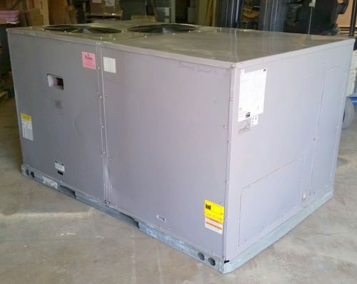 Carrier 8.5 ton packaged air conditioner, economizer, disconnect, 460v - new 59 for sale
