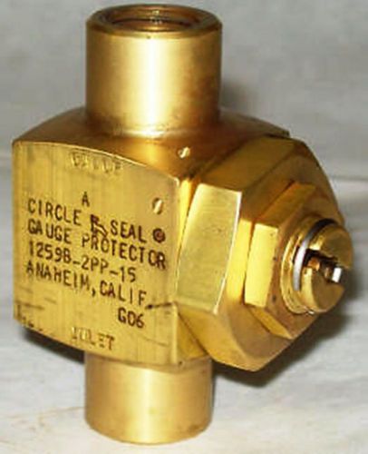 Circle seal gauge protector valve 1259b-2pp-15 for sale