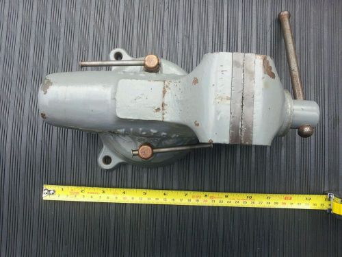 Wilton bullet machinist vise vintage 930 / 830 date  Dec.1946  3&#034; jaws 12&#034; long