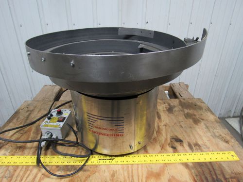 3 Master AO40-SX 25&#034; Dia. Vibratory Bowl Feeder w/1 Magnetic Driver 2 Rounds