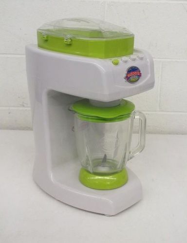 Nostalgia Electrics Margarita Mania MMA-600 Shave &amp; Blend Frozen Drink Machine