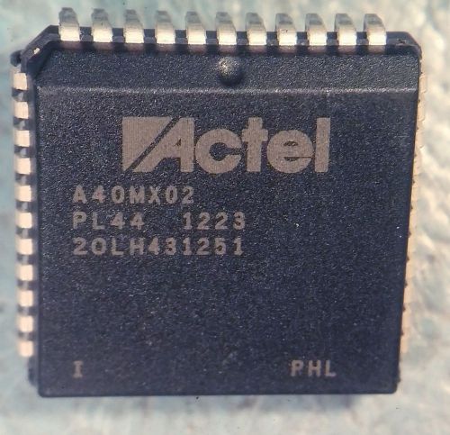 108 x SMD IC ACTEL , A40MX02-PL44I  , FPGA ,  (PLCC44)