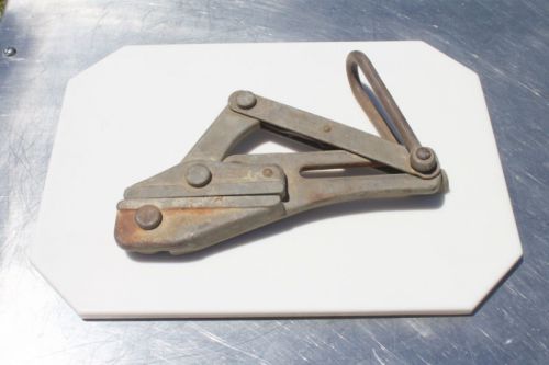 Klein Tool 1656-40 Wire Pulling Grip Chicago IL. Cable Grip Puller Lot #2100