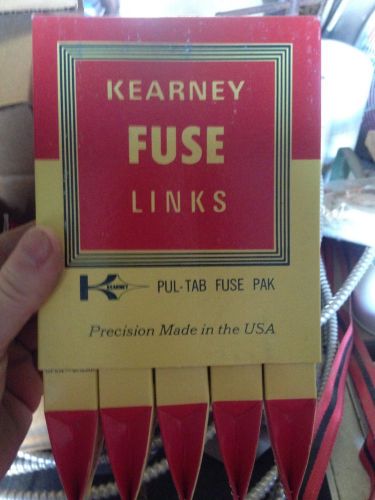 NEW IN BOX COOPER KEARNEY TYPE 200 FUSE LINK 7 AMP LOT OF 25 NEW FIT ALL 108582