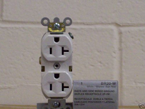 3 LEVITON DUPLEX RECEPTACLES  BR20-W