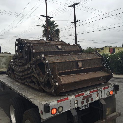 72&#034; Wide x 150&#039; Long Steel Conveyor