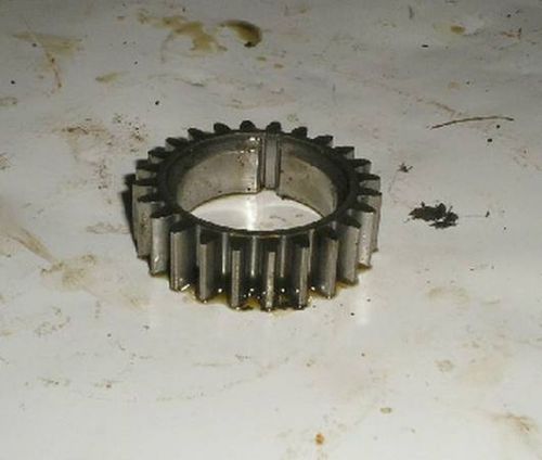 Craftsman 21&#034; Briggs 7 HP OHV Walk Behind Mower Crankshaft Gear