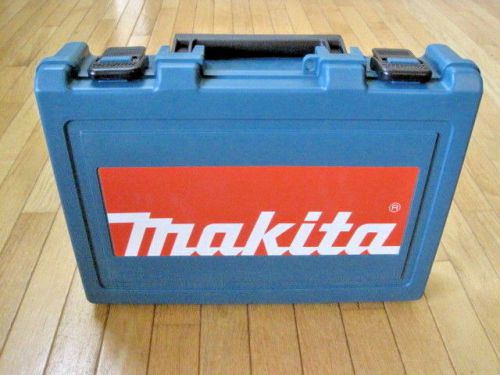 New Makita HP2050F 3/4&#034; Chuck 2-Speed Corded Hammer Drill - Chipped Handle