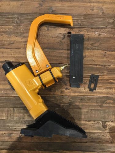 bostitch floor stapler - Model MIII