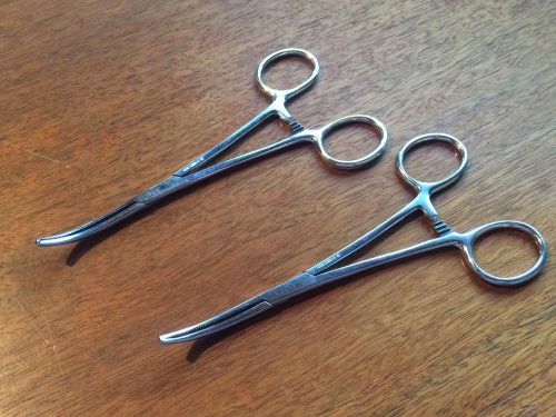 2 SKYLAR 5-1/2&#034; Forceps Curved  Stainless Steel Lot of 2 SKLAR