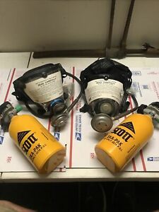 2 Scott Safety SKA-PAK Mask And Bottles Read