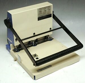 McGill Heavy Duty 3 Hole Punch