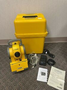 Trimble 3605 DR 5&#034; Surveying Total Station with case and new battery and charger