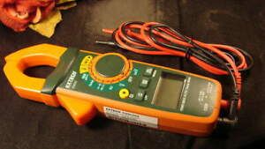 Extech EX655 True RMS 600A Clamp Meter with NCV and Temperature Measurements