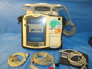 Philips MRx monitor, ECG, SPO2, Paddles