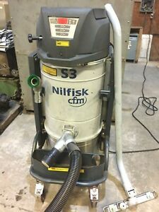 NILFISK 1-S2N1A50KT HEPA Rated Industrial Shop Vac 120v w/Hose &amp; Floor Squeegee