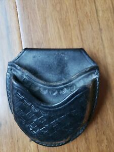 Vintage Don Hume Hand Cuff Pouch Black Leather Open Top C305