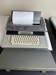 Smith Corona SD-760 Electronic Typewriter