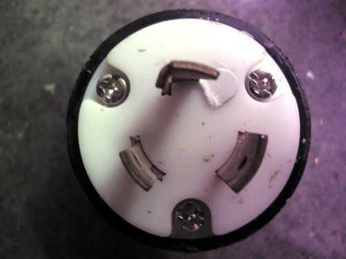 Male Twist Lock Plugs 20 amp 125 Volt, 3 wire