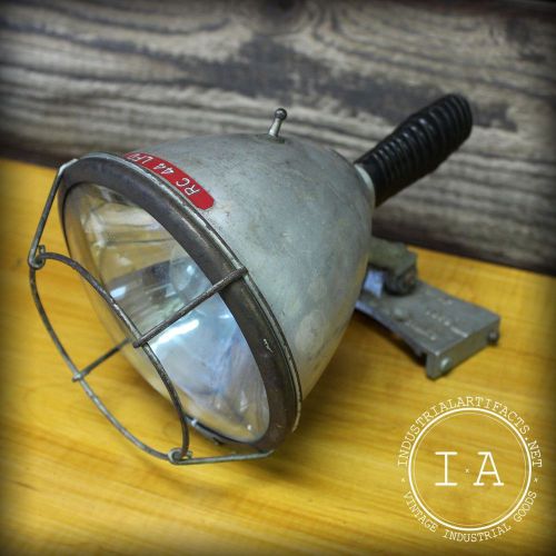 Vintage industrial half mile ray portable light battery search spot flash boat for sale