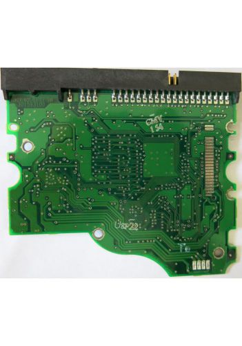 Maxtor 301593100 PCB RAMB1TUO N,G,G,D 4R120L0