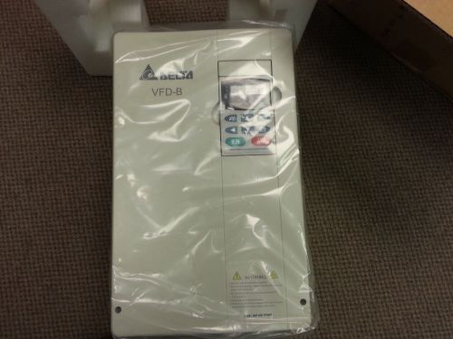 Delta  VFD185B43A 3phase 380V-460V VARIABLE FREQUENCY DRIVE, 25HP 18.5KW