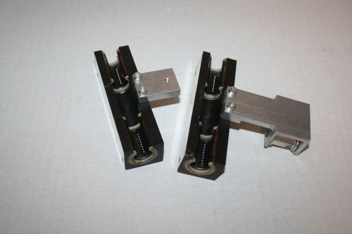 Pillow block 1/2&#034; in diameter with linear bearing lot of 2 for sale