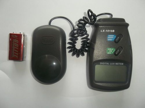 Digital lux meter  lx-1010b for sale