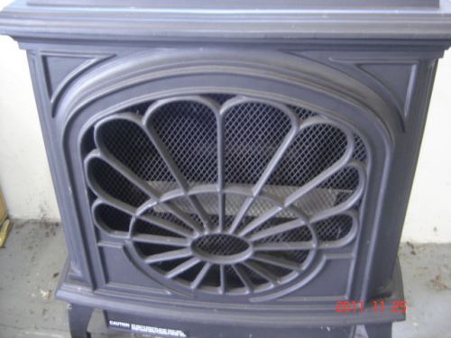 New vanguard cast iron l.p. gas heater      16,000to 30,000 btu for sale
