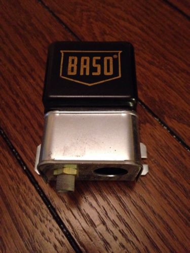New Baso L61LL-1 Pilot Safety Switch
